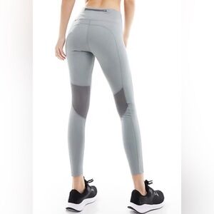 NWT NIKE Power Womens Epic Fast Tight Fit Full Length Running Leggings Small